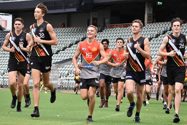 NT Thunder Under 18 Men Academy players at training 